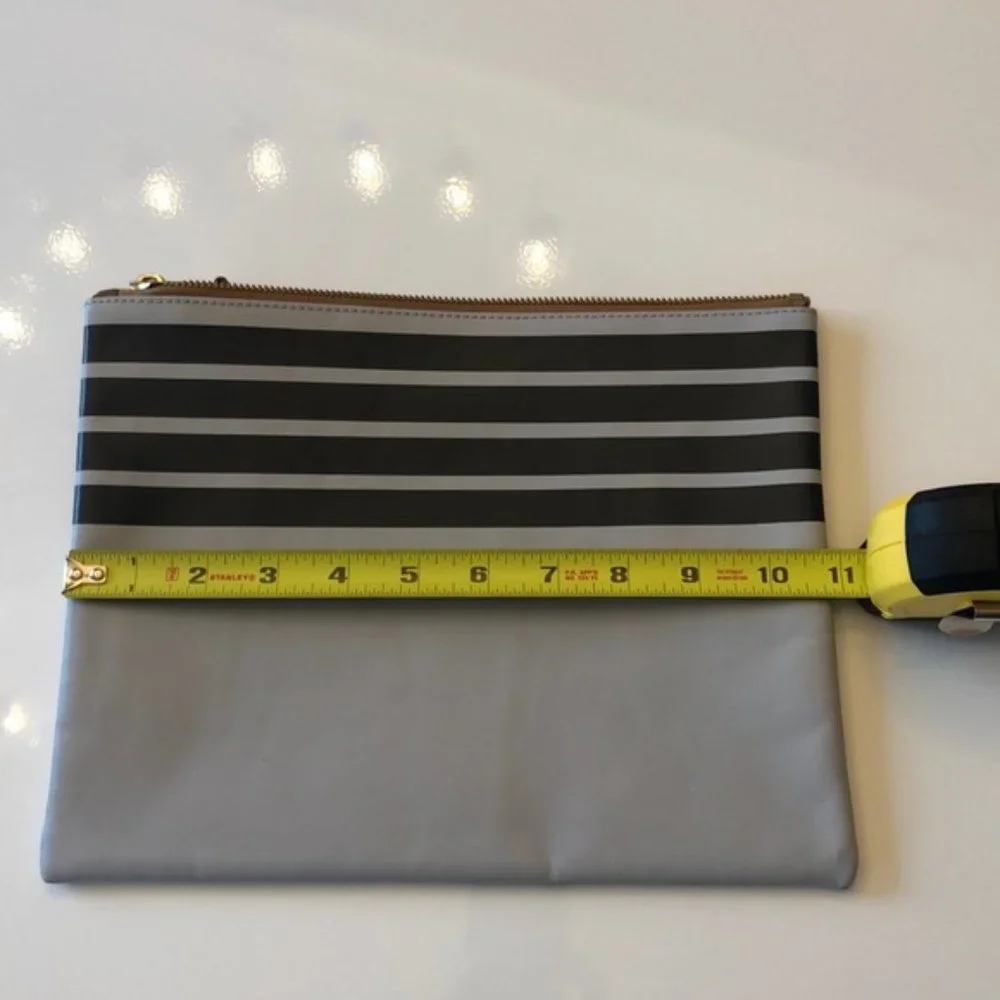 Hershel Leather Pouch - Picture 5 of 5